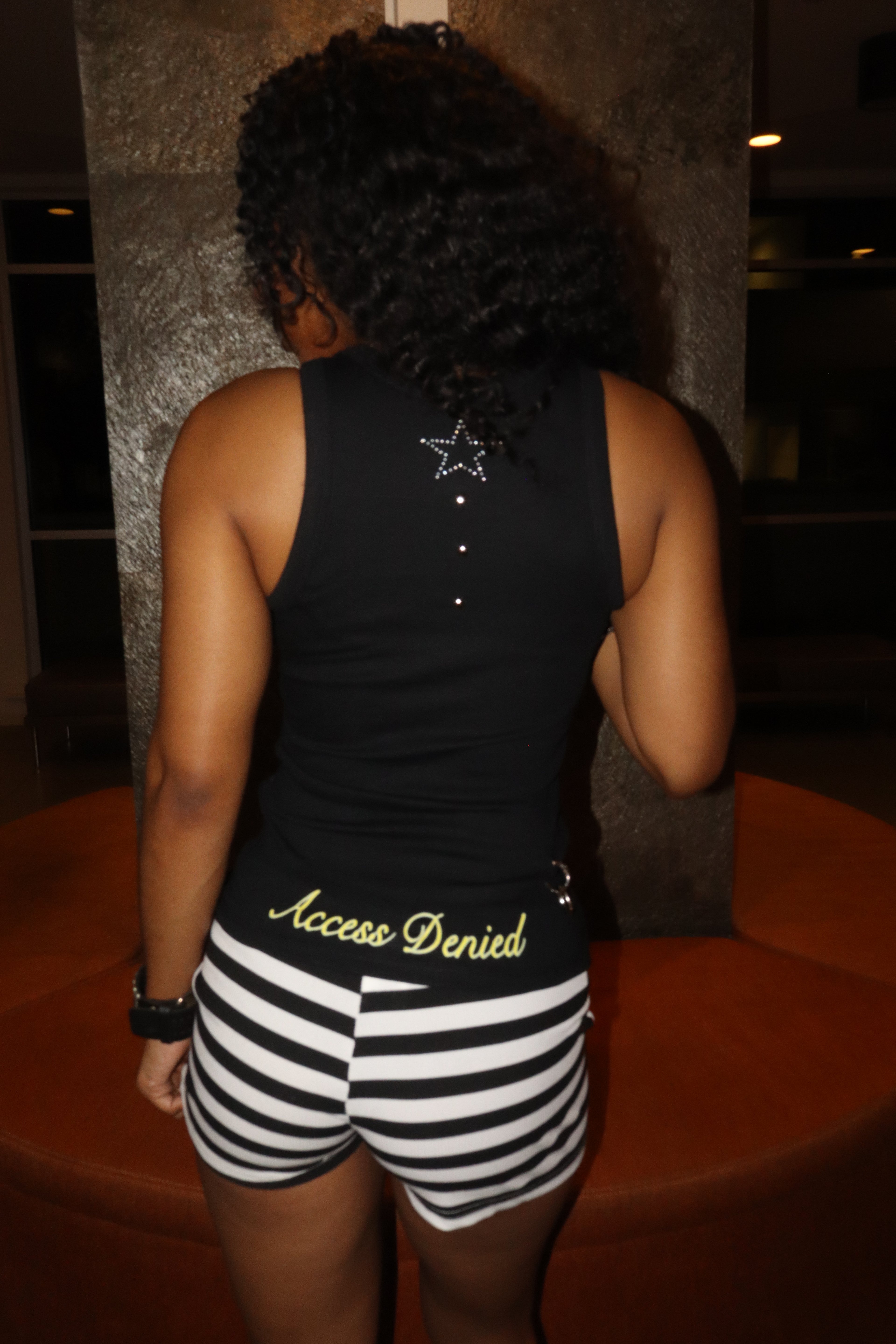 Erosion tank top black